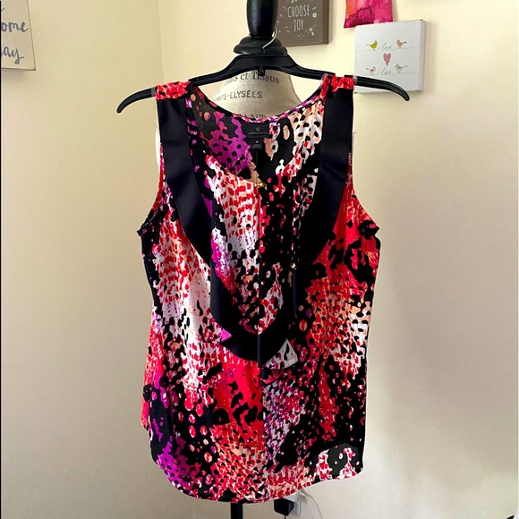 Sleeveless blouse - Picture 1 of 4